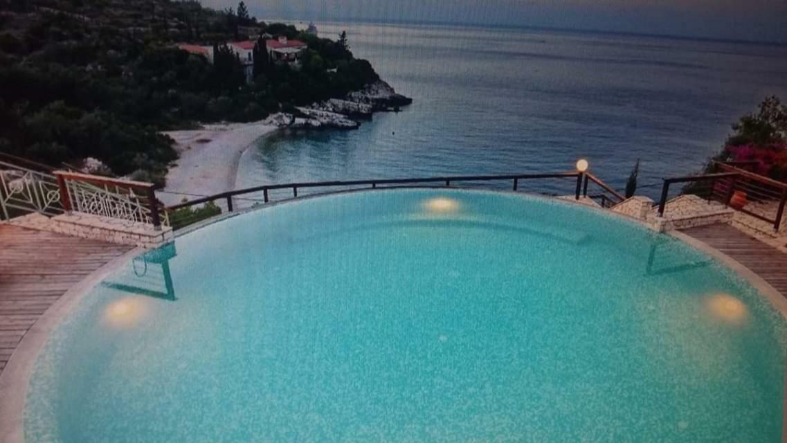 Villa Eos Gaios Exteriör bild